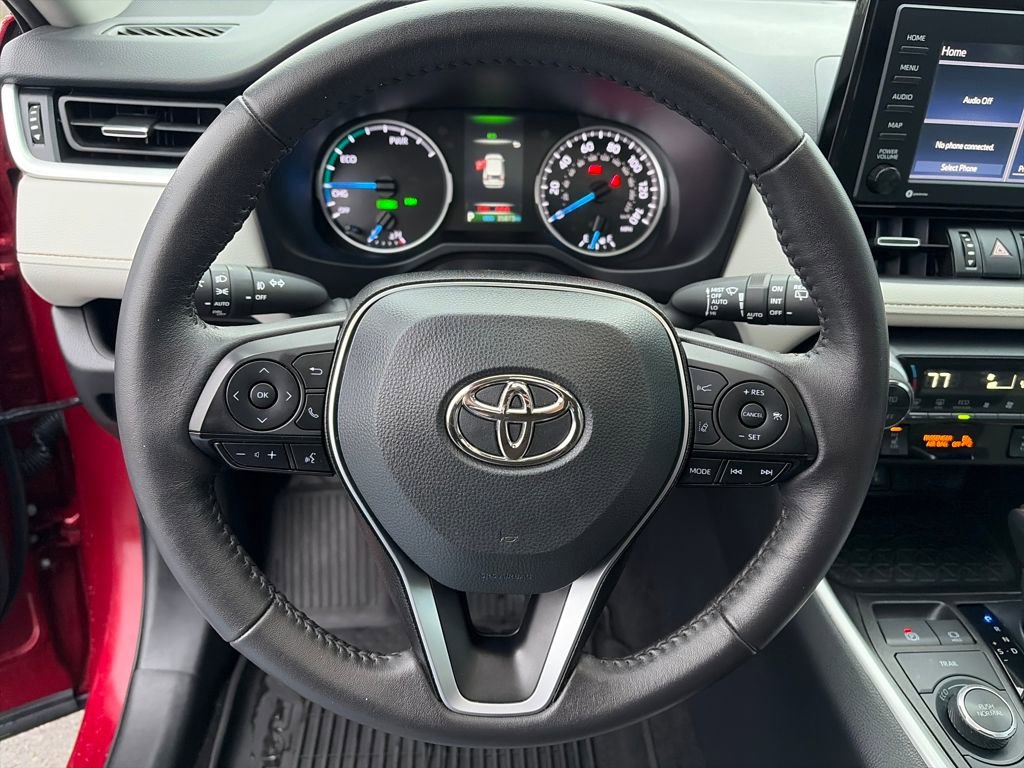 Used 2022 Toyota RAV4 XLE Premium image 20