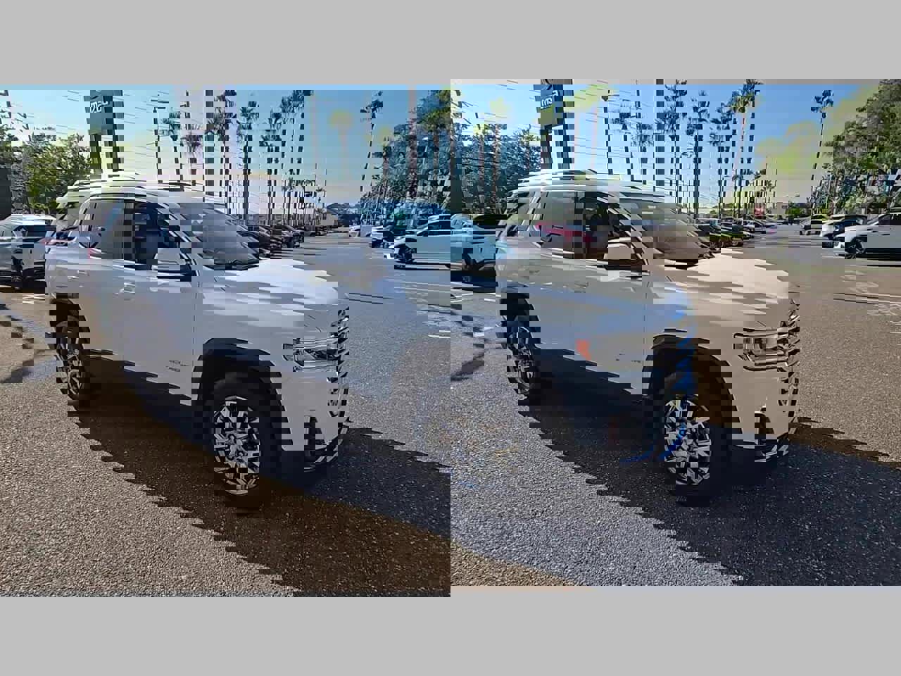 Used 2021 GMC Acadia SLT w/ Preferred Package image 18