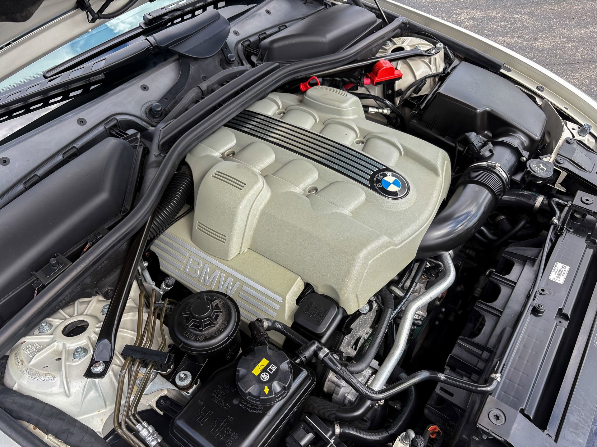 Used 2005 BMW 645Ci Convertible RWD image 32