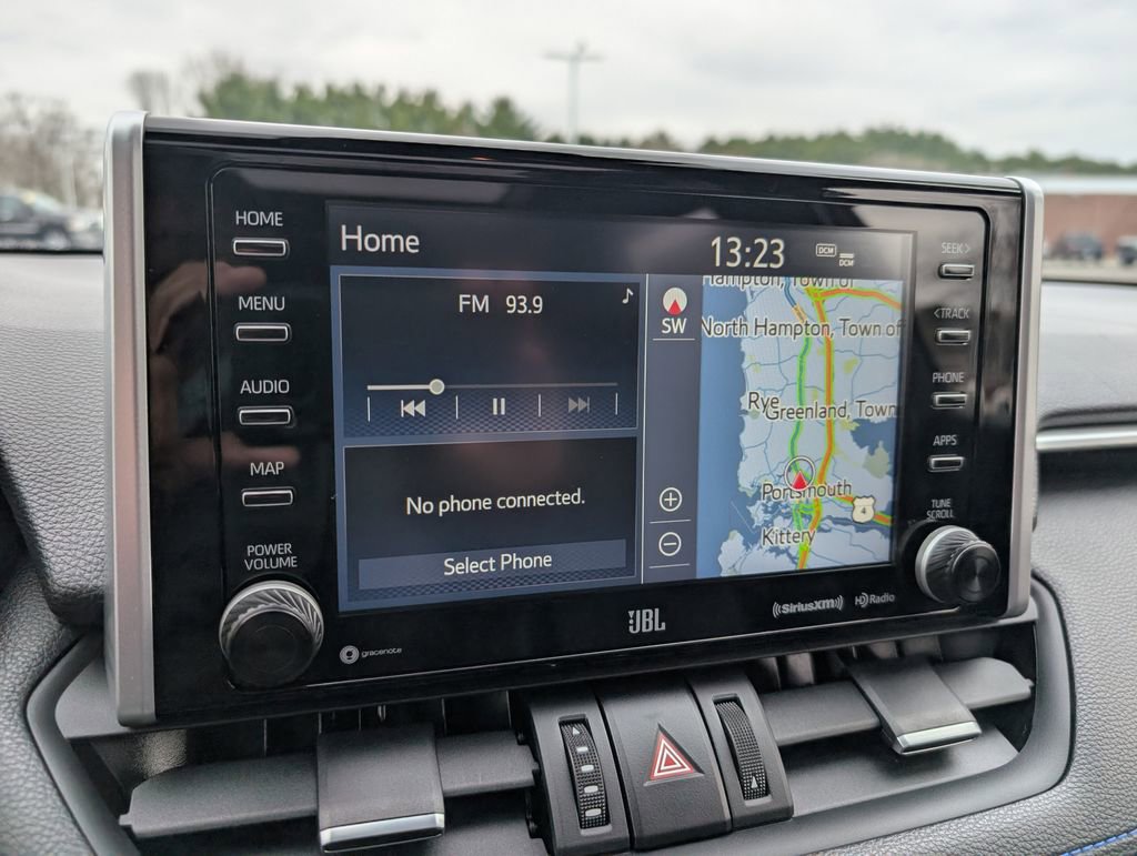 Used 2021 Toyota RAV4 XSE AWD/4WD image 25