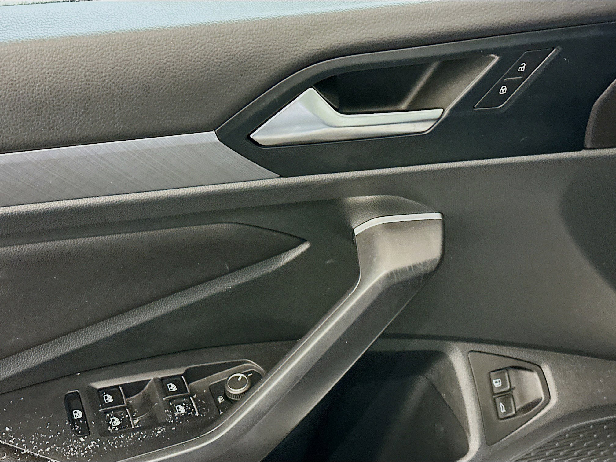 Used 2024 Volkswagen Jetta SE image 15