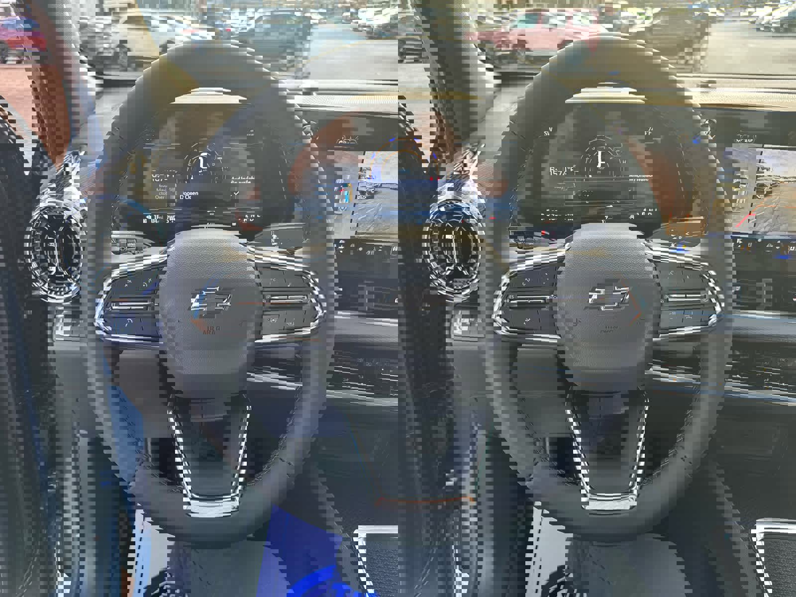 New 2026 Chevrolet Equinox LT w/ Convenience Package II image 16