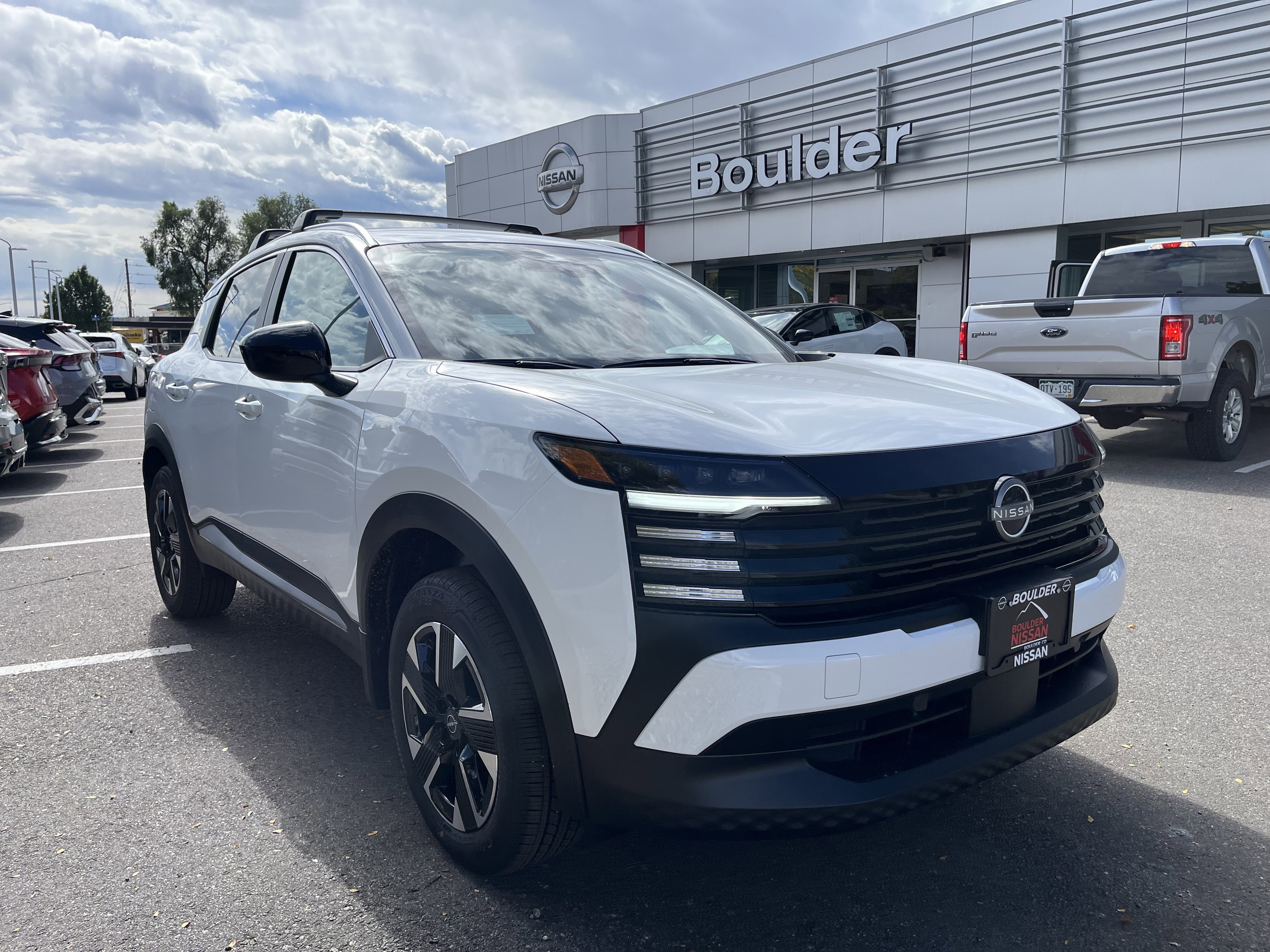 New 2026 Nissan Kicks SV w/ Cold Weather Package image 2