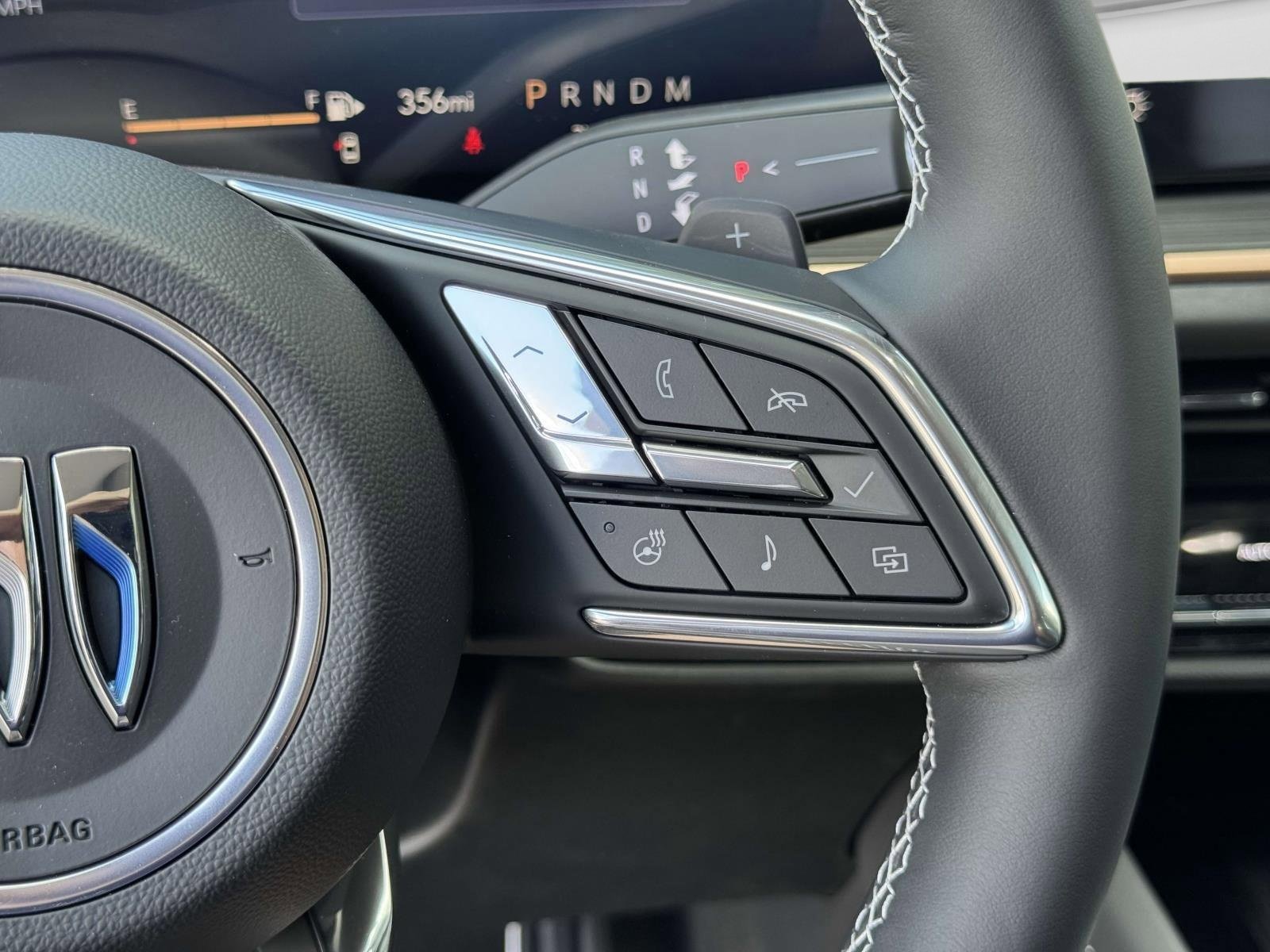 New 2025 Buick Envision Sport Touring image 10