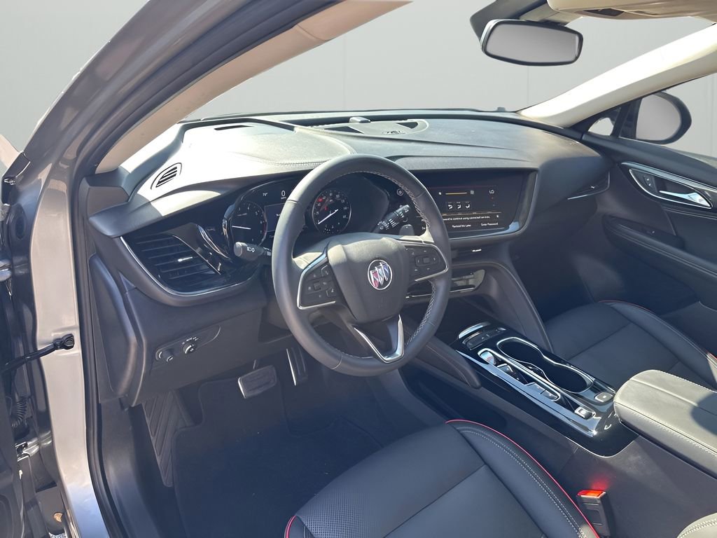 Used 2023 Buick Envision Essence w/ Sport Touring Package image 25