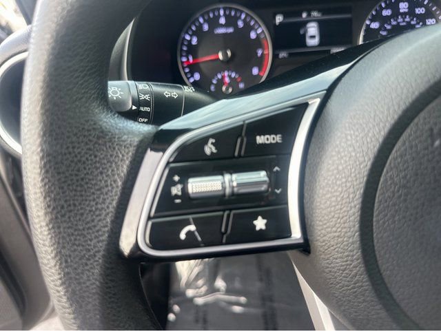 Certified 2023 Kia Forte LXS w/ LXS Technology Package FWD image 20