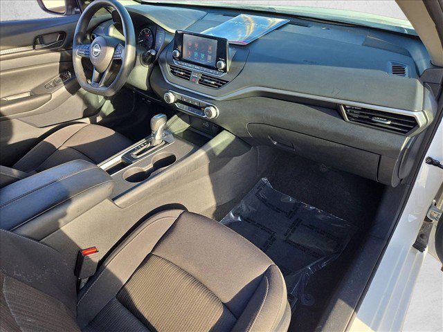 Used 2024 Nissan Altima 2.5 S FWD image 20