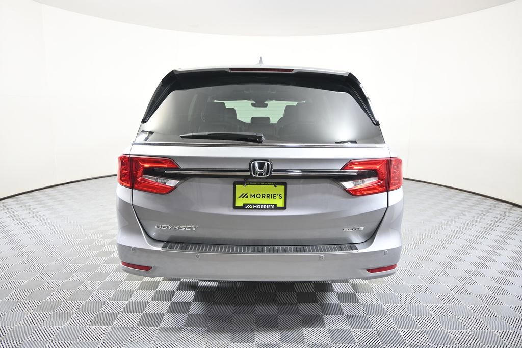 Used 2023 Honda Odyssey Elite image 5