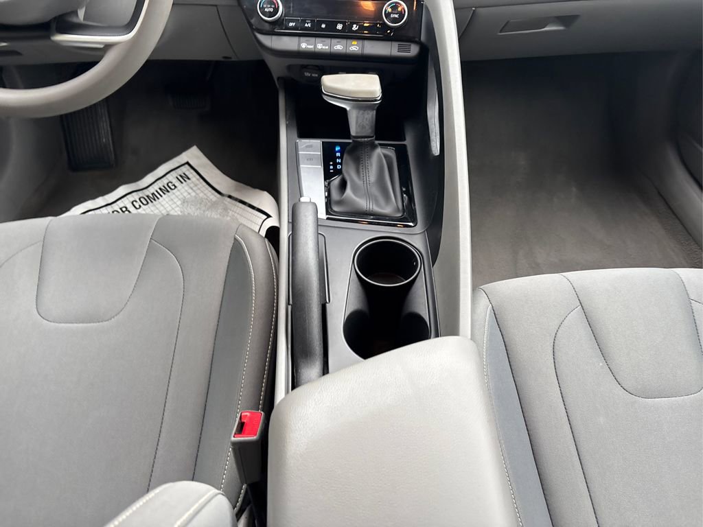 Certified 2023 Hyundai Elantra SEL w/ Cargo Package image 20
