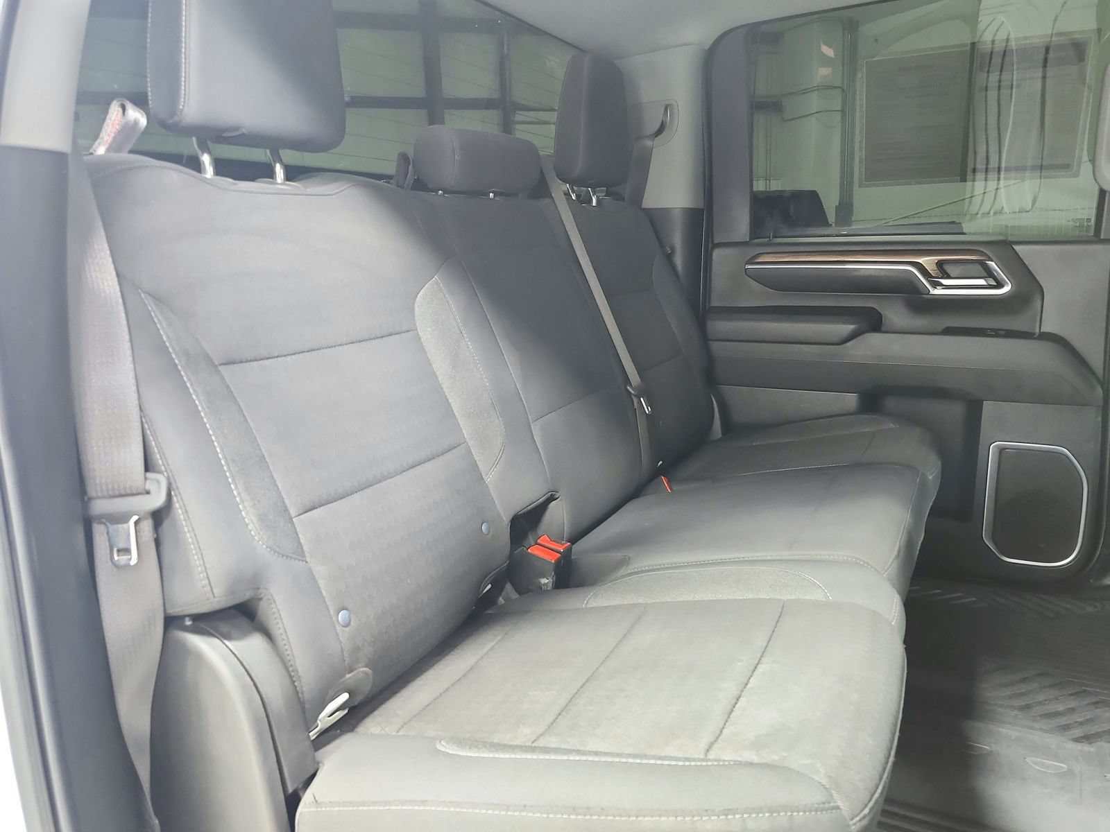Used 2024 Chevrolet Silverado 2500 LT AWD/4WD image 44