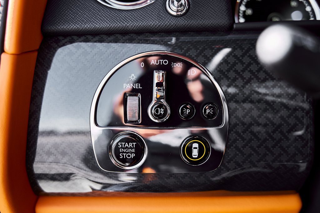 Used 2024 Rolls-Royce Cullinan Black Badge image 60