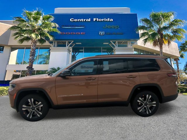 New 2027 Jeep Grand Cherokee L Limited RWD image 8