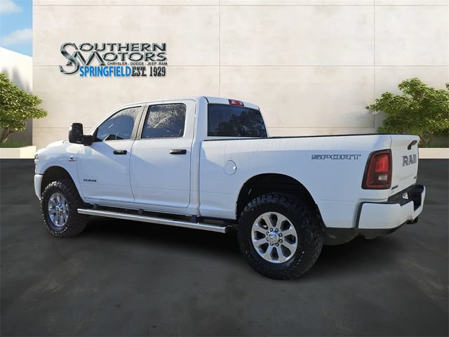 New 2026 RAM 2500 Big Horn AWD/4WD image 3
