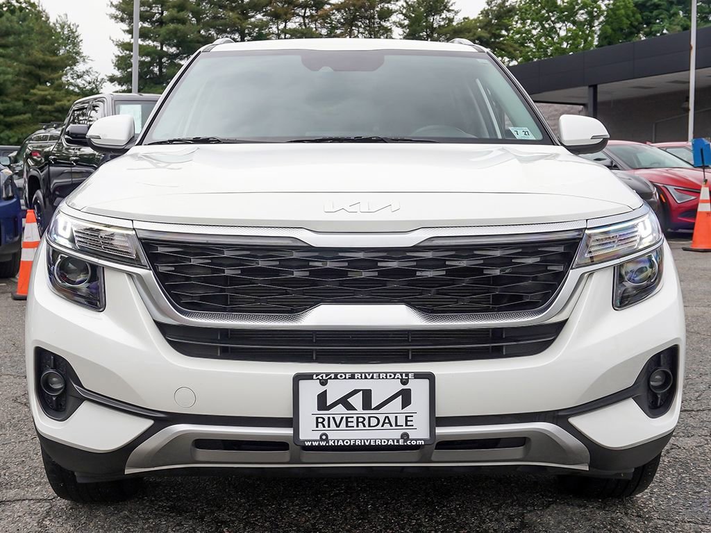 Used 2023 Kia Seltos S AWD/4WD image 12
