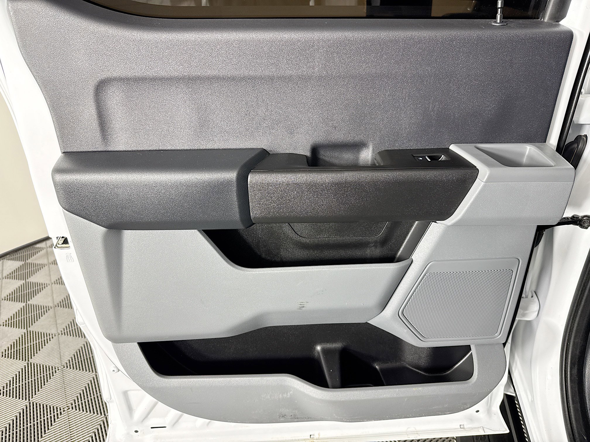 Used 2023 Ford F250 XL w/ XL Driver Assist Package image 23