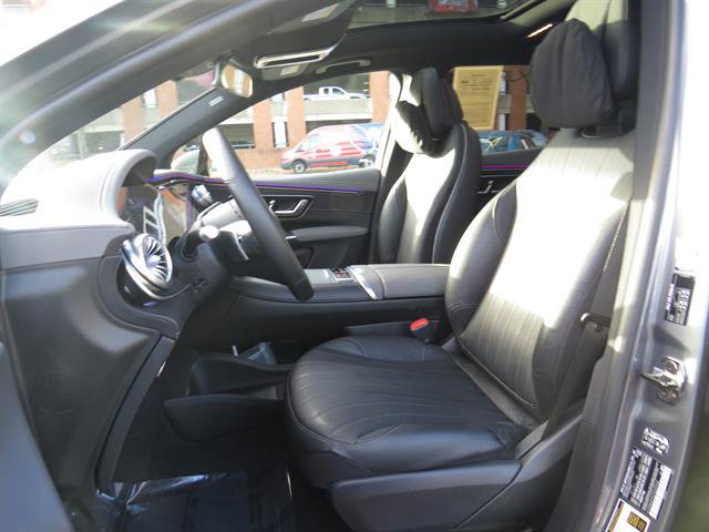 Certified 2023 Mercedes-Benz EQS 580 4MATIC SUV image 11