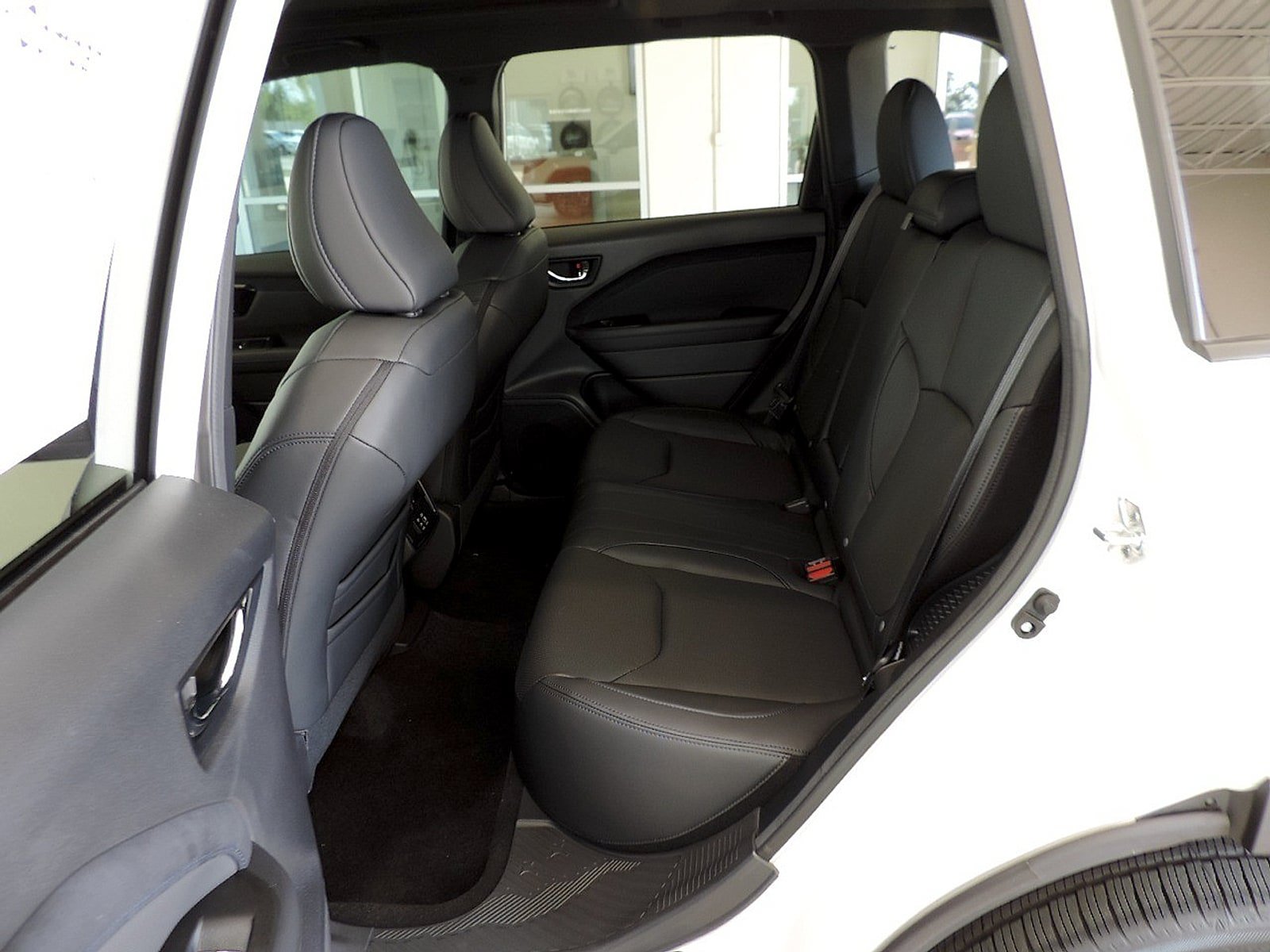New 2026 Subaru Forester Touring AWD/4WD image 17