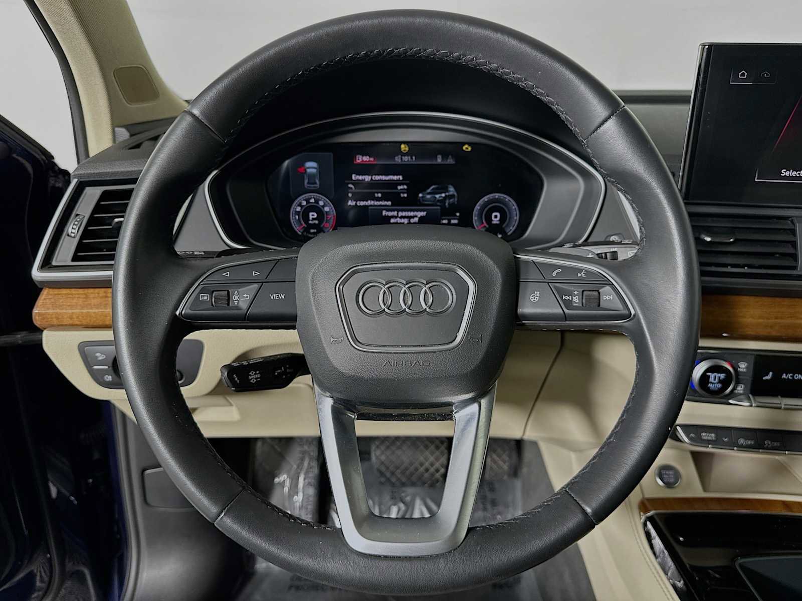 Certified 2023 Audi Q5 2.0T Premium Plus w/ Premium Plus Package image 11