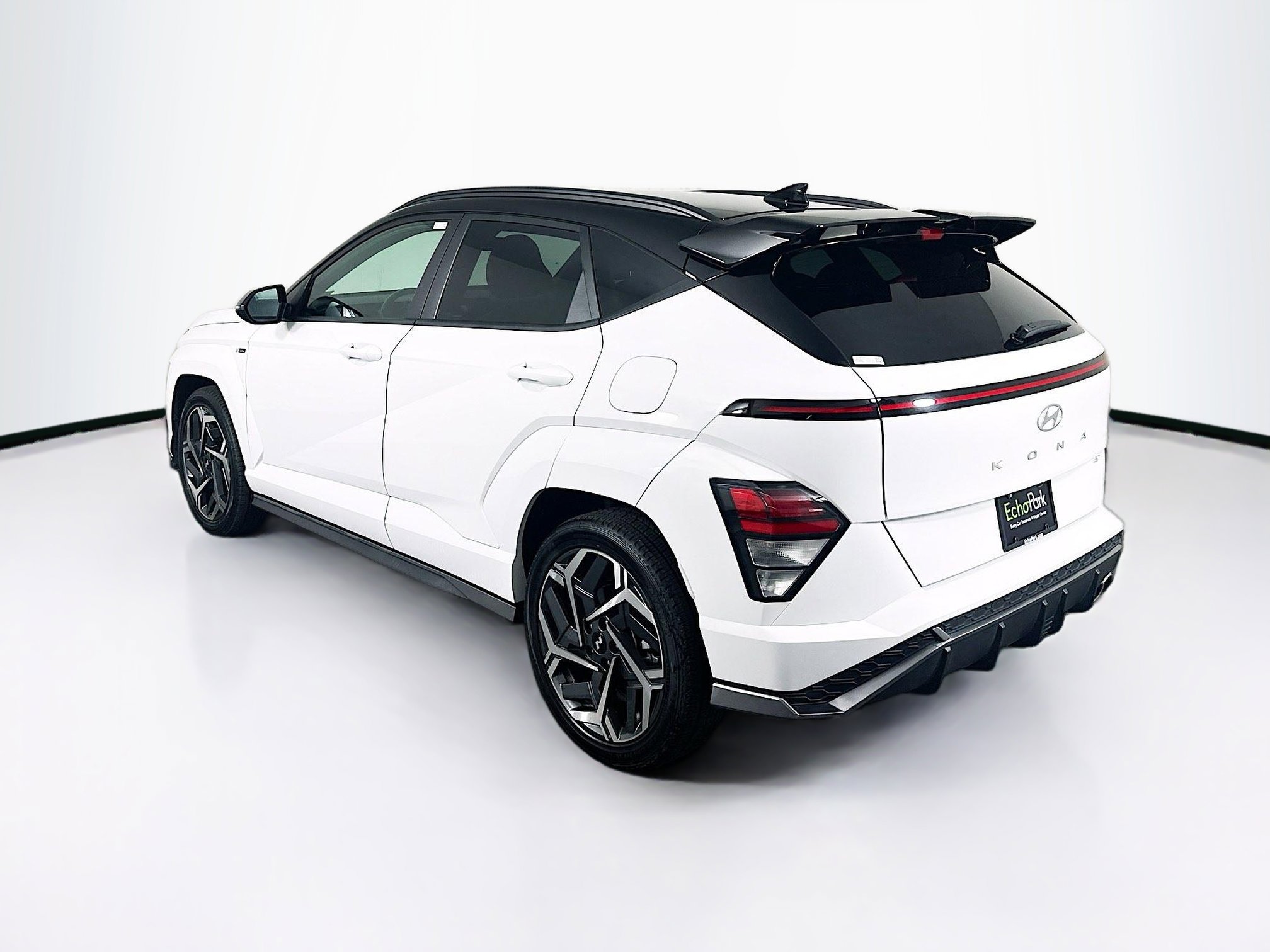 Used 2024 Hyundai Kona N Line image 5