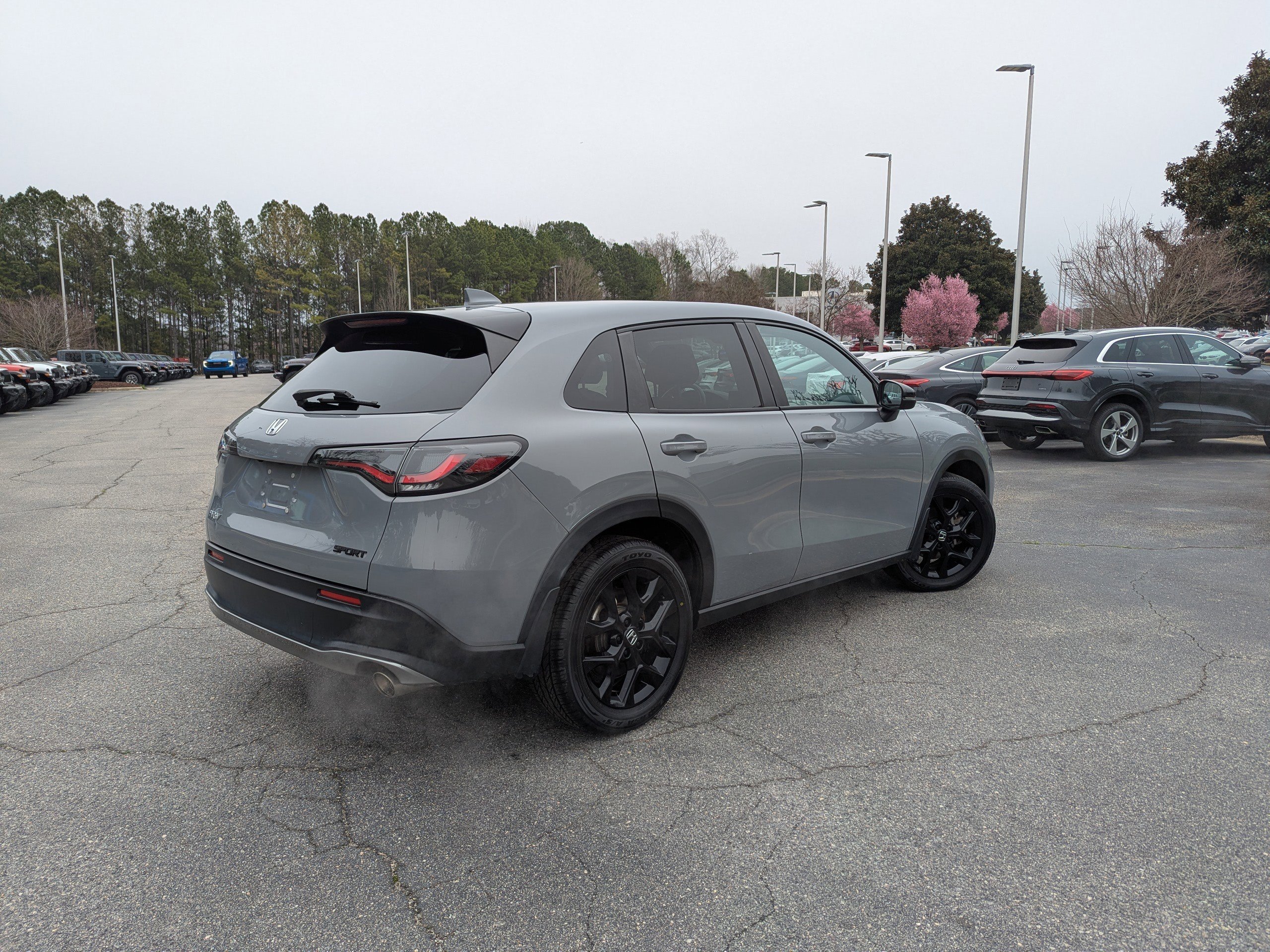 Used 2023 Honda HR-V Sport image 5