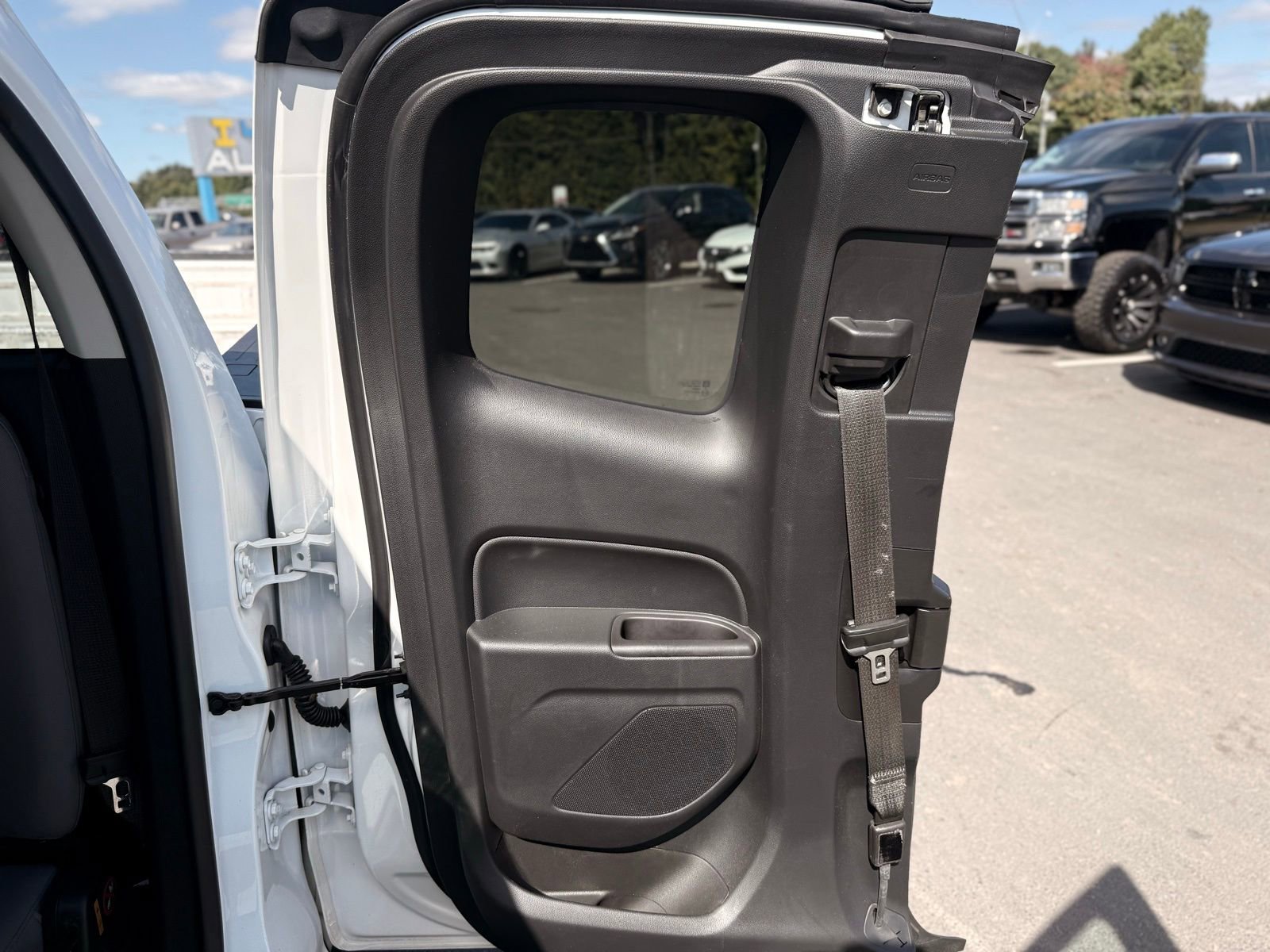 Used 2020 Chevrolet Colorado W/T w/ WT Convenience Package image 13