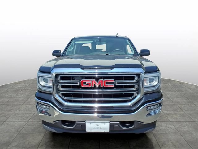 Used 2017 GMC Sierra 1500 SLE w/ SLE Value Package AWD/4WD image 2