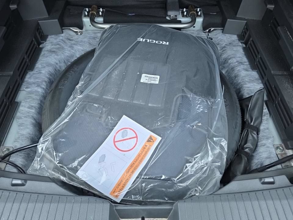 Used 2023 Nissan Rogue SV AWD/4WD image 20