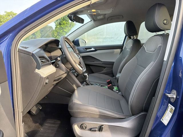 Used 2023 Volkswagen Taos SE image 11