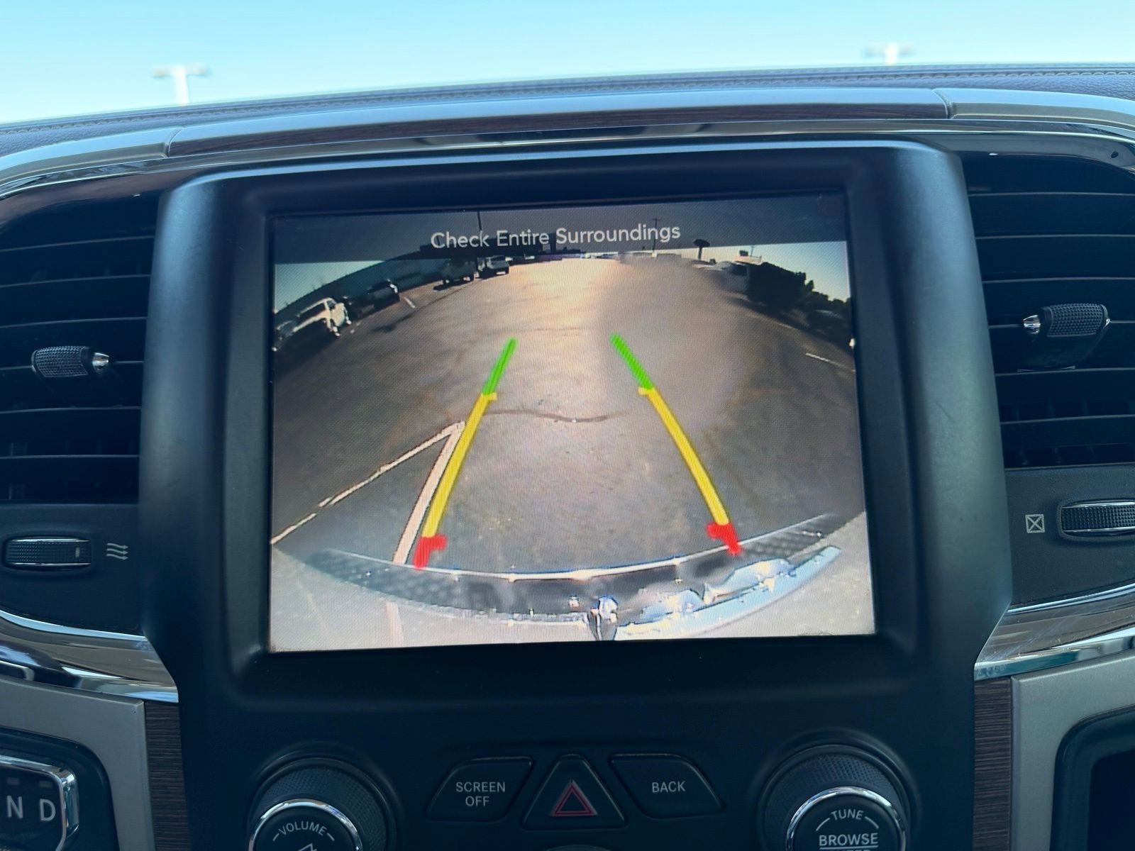 Used 2014 RAM 1500 Laramie w/ Convenience Group AWD/4WD image 20