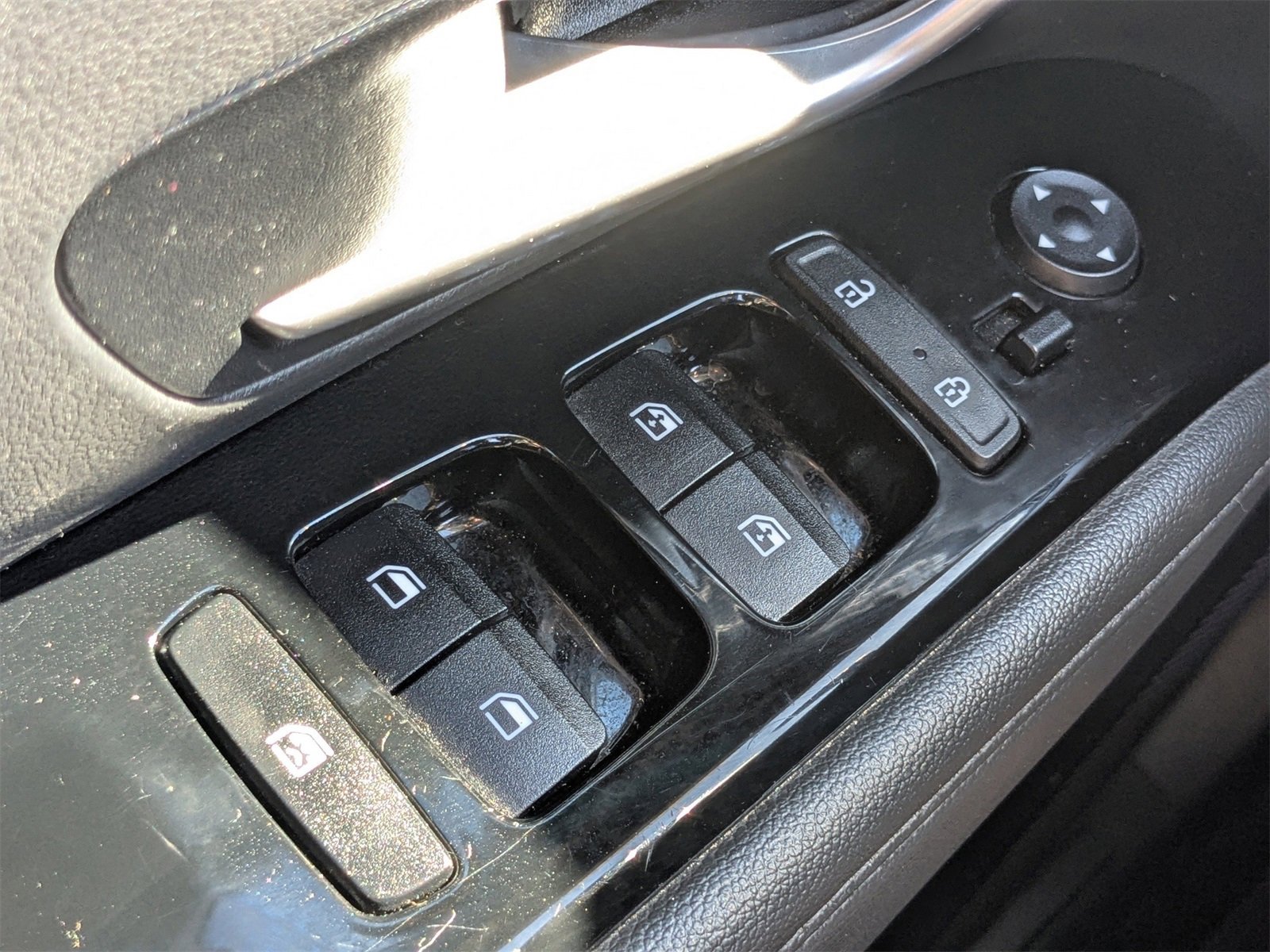 Used 2022 Hyundai Tucson Limited image 27