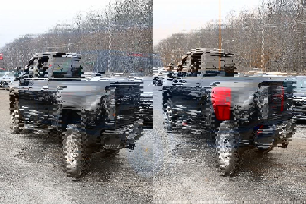 New 2026 Chevrolet Silverado 3500 High Country w/ Technology Package image 3