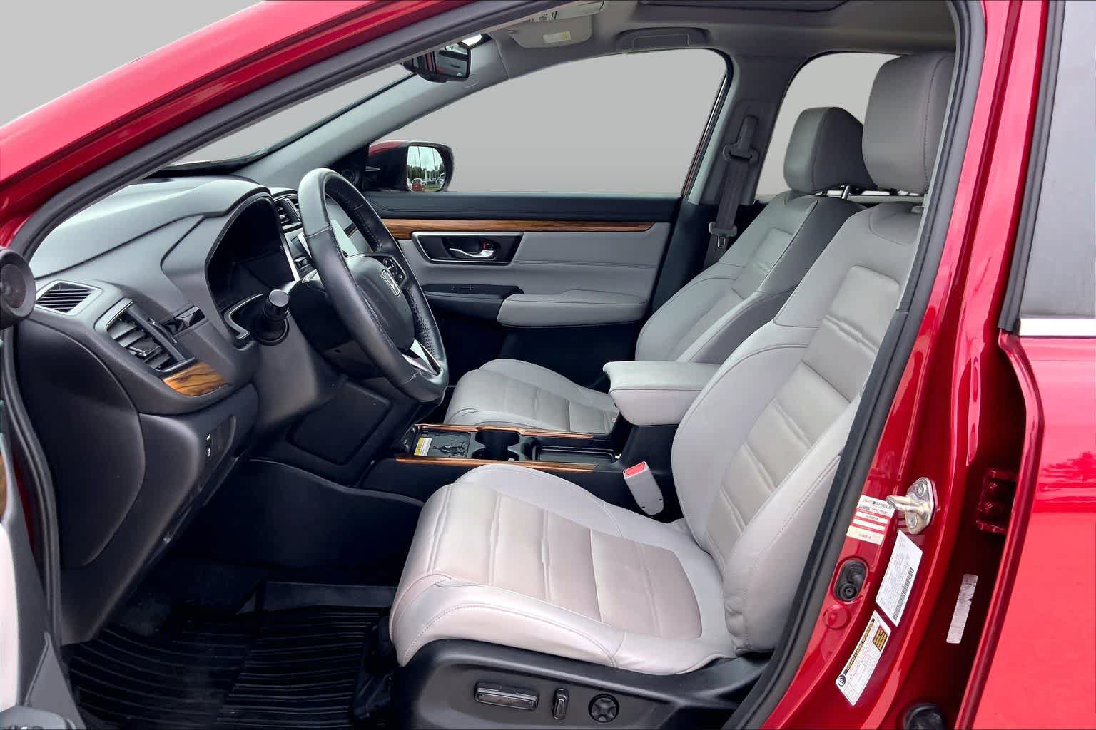 Used 2020 Honda CR-V Touring image 8