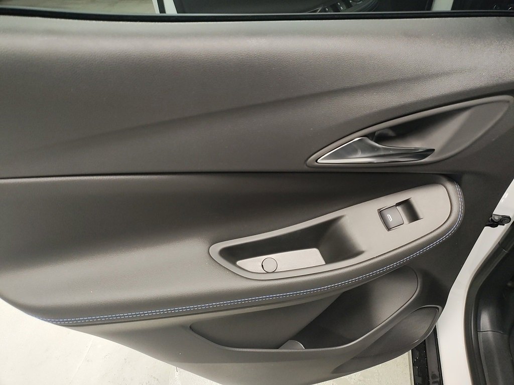 New 2026 Buick Encore GX Sport Touring w/ Advanced Technology Package image 26