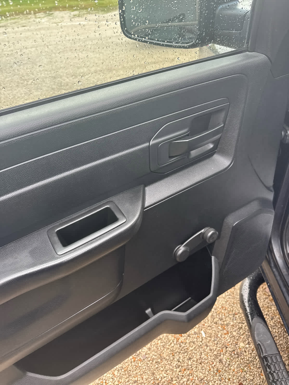 Used 2015 RAM 1500 Express image 6