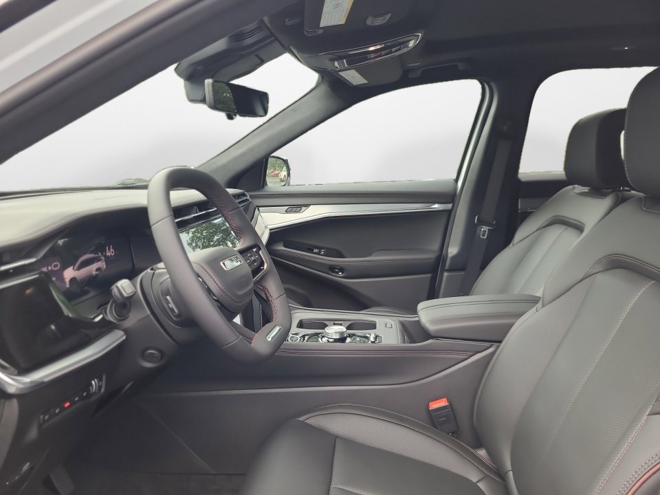 New 2025 Jeep Wagoneer Launch Edition image 9