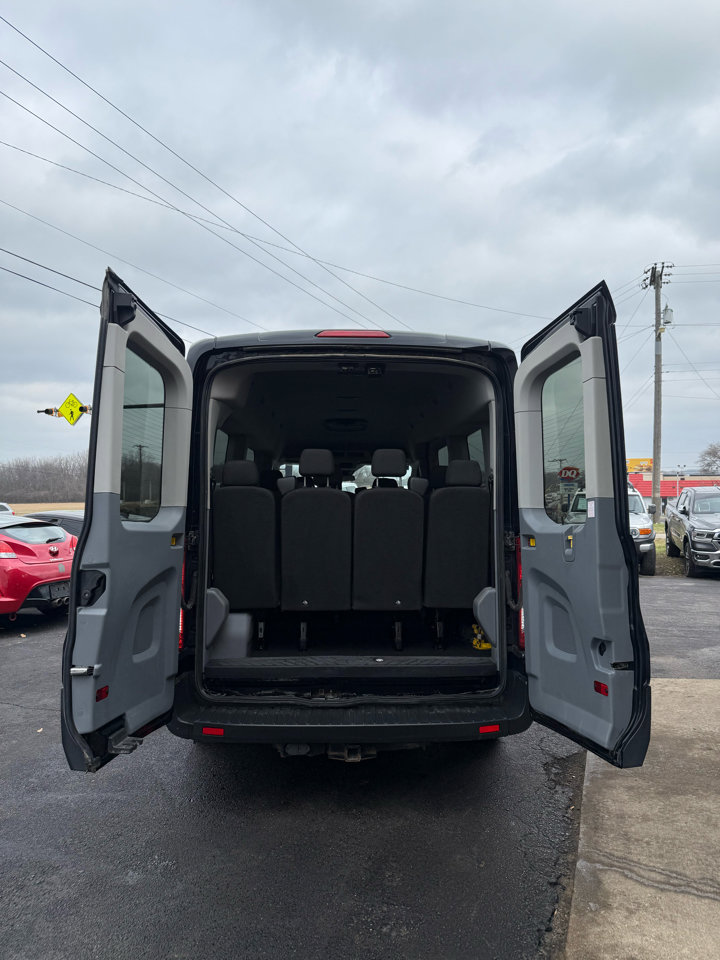 Used 2017 Ford Transit 350 XLT image 21