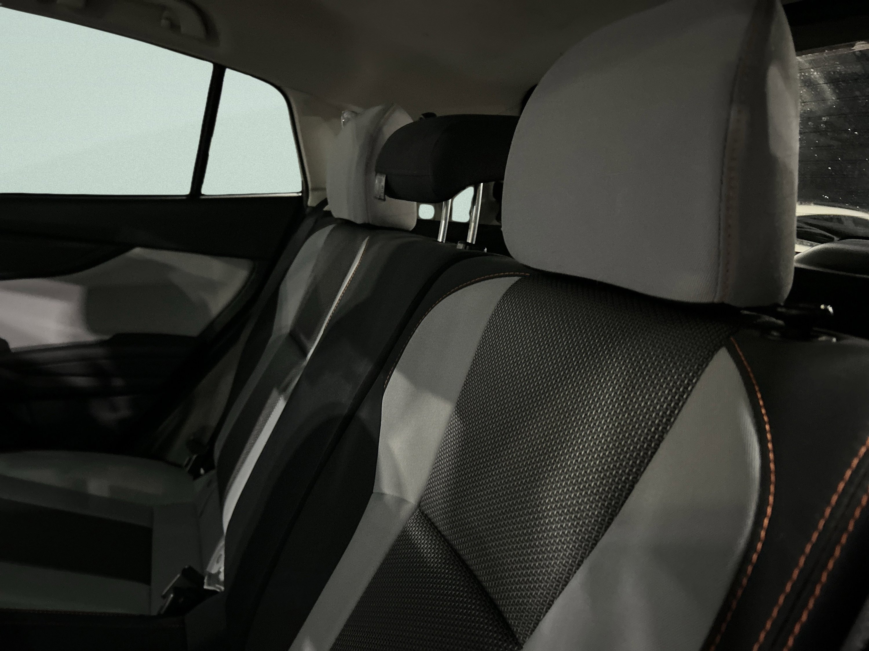 Used 2022 Subaru Crosstrek 2.0i Premium image 15