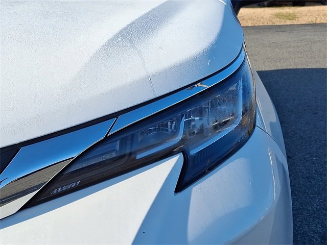 Used 2022 Toyota Sienna XLE image 9