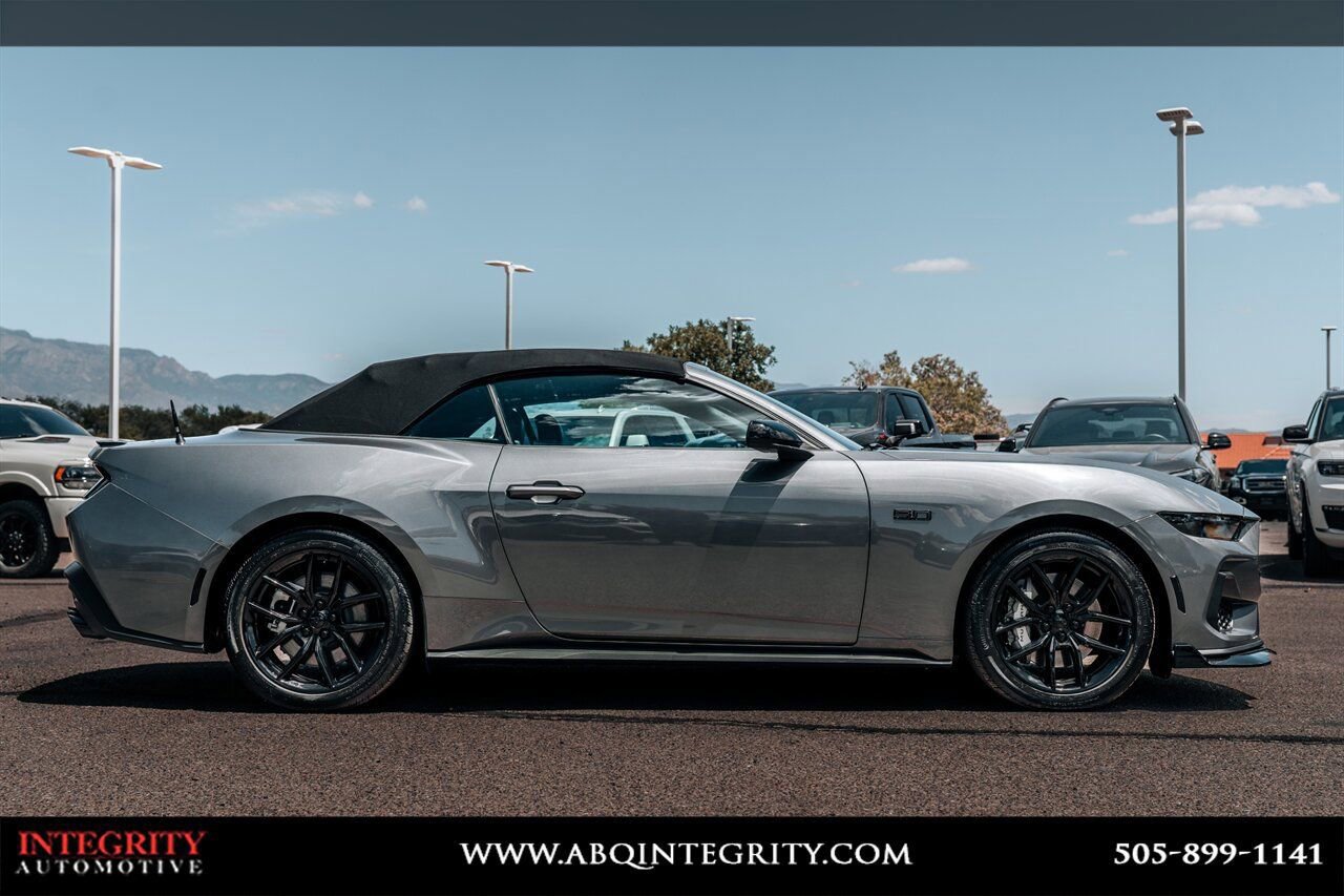 Used 2025 Ford Mustang GT Premium w/ Mustang Nite Pony Package RWD image 8