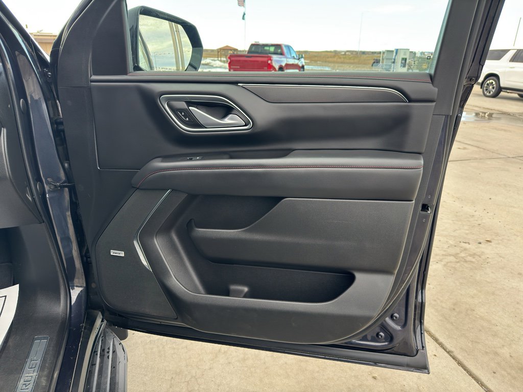 Used 2022 Chevrolet Tahoe RST w/ Luxury Package image 23