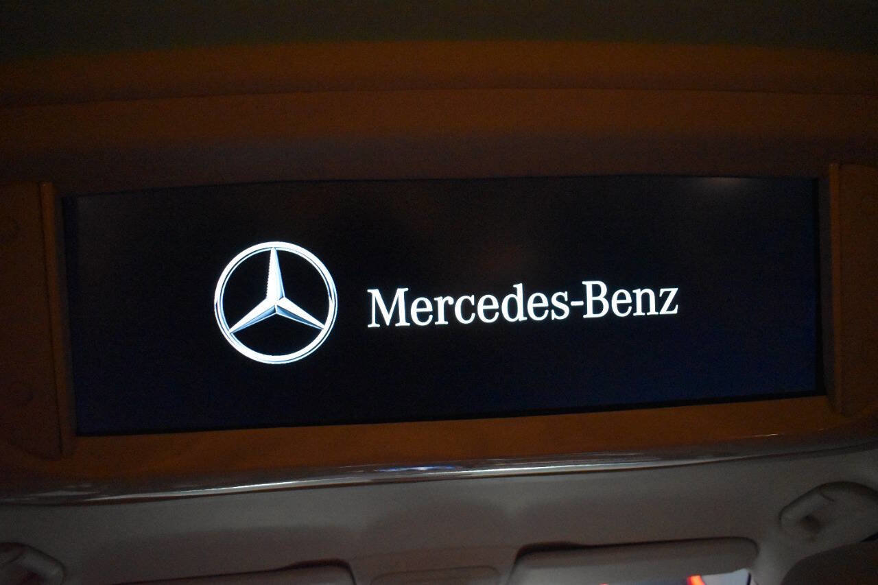 Used 2021 Mercedes-Benz Metris Passenger image 98
