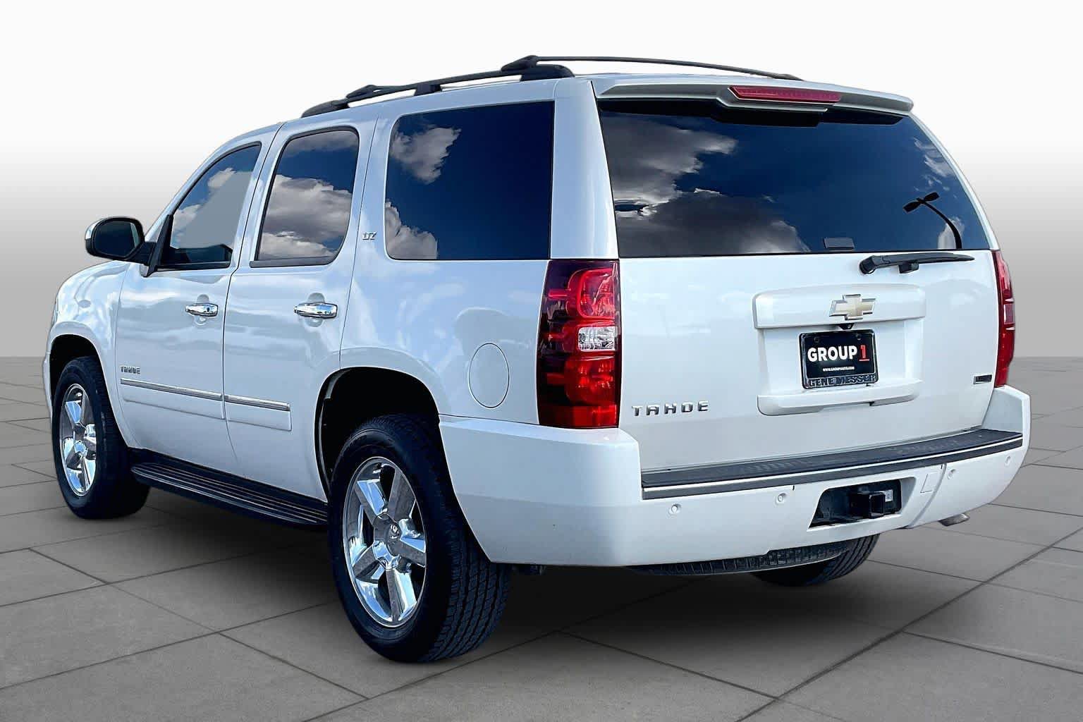Used 2011 Chevrolet Tahoe LTZ RWD image 10