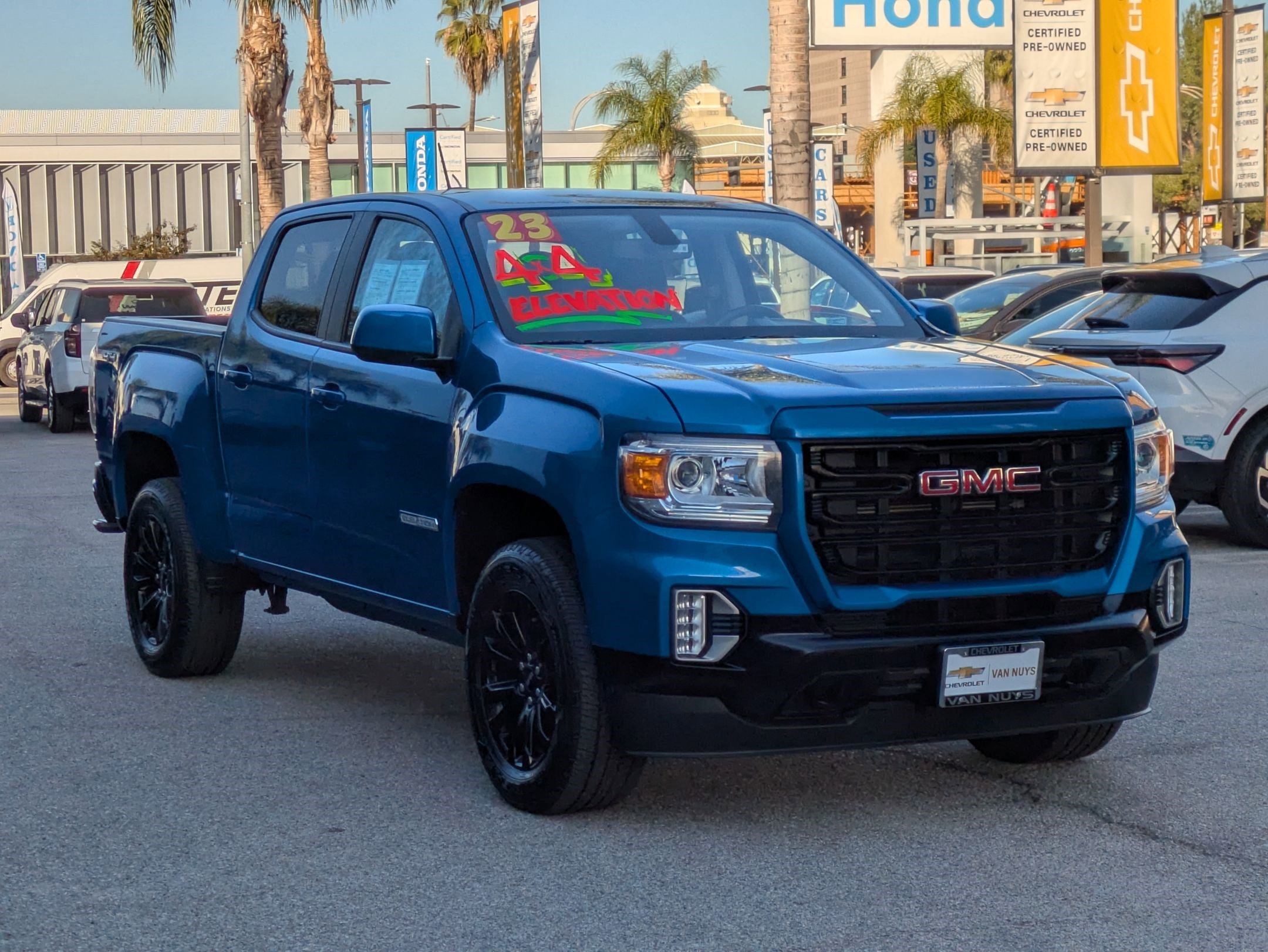 Used 2022 GMC Canyon Elevation w/ Trailering Package image 3