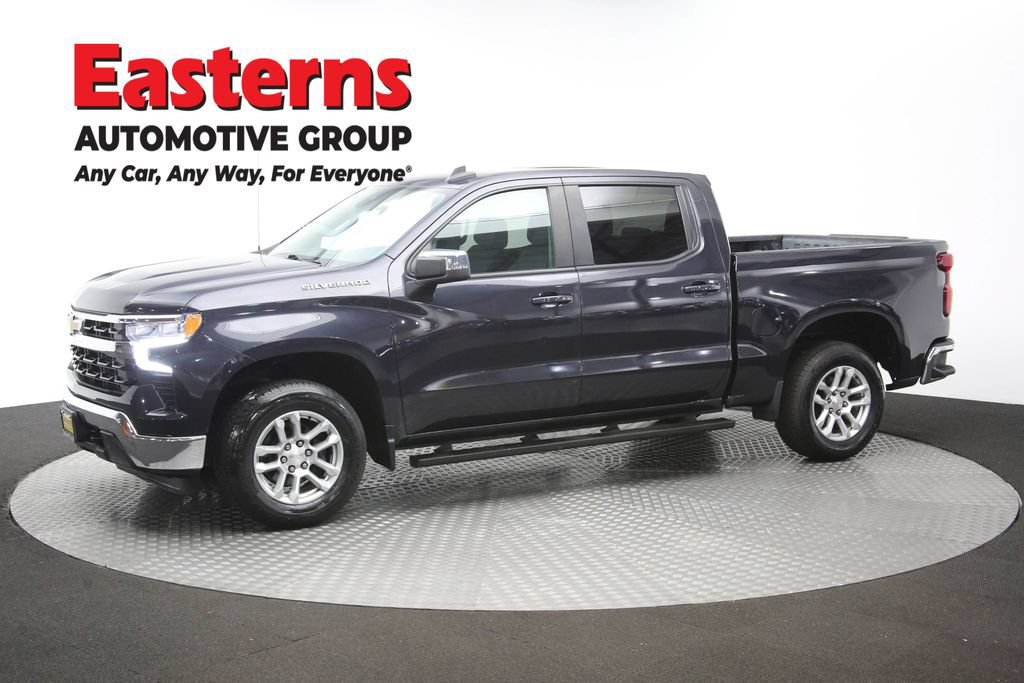 Used 2022 Chevrolet Silverado 1500 LT AWD/4WD image 57