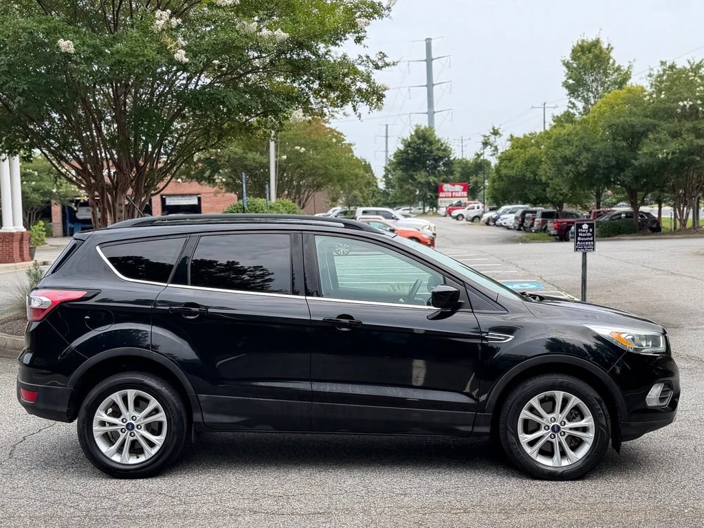 Used 2018 Ford Escape SEL AWD/4WD image 6