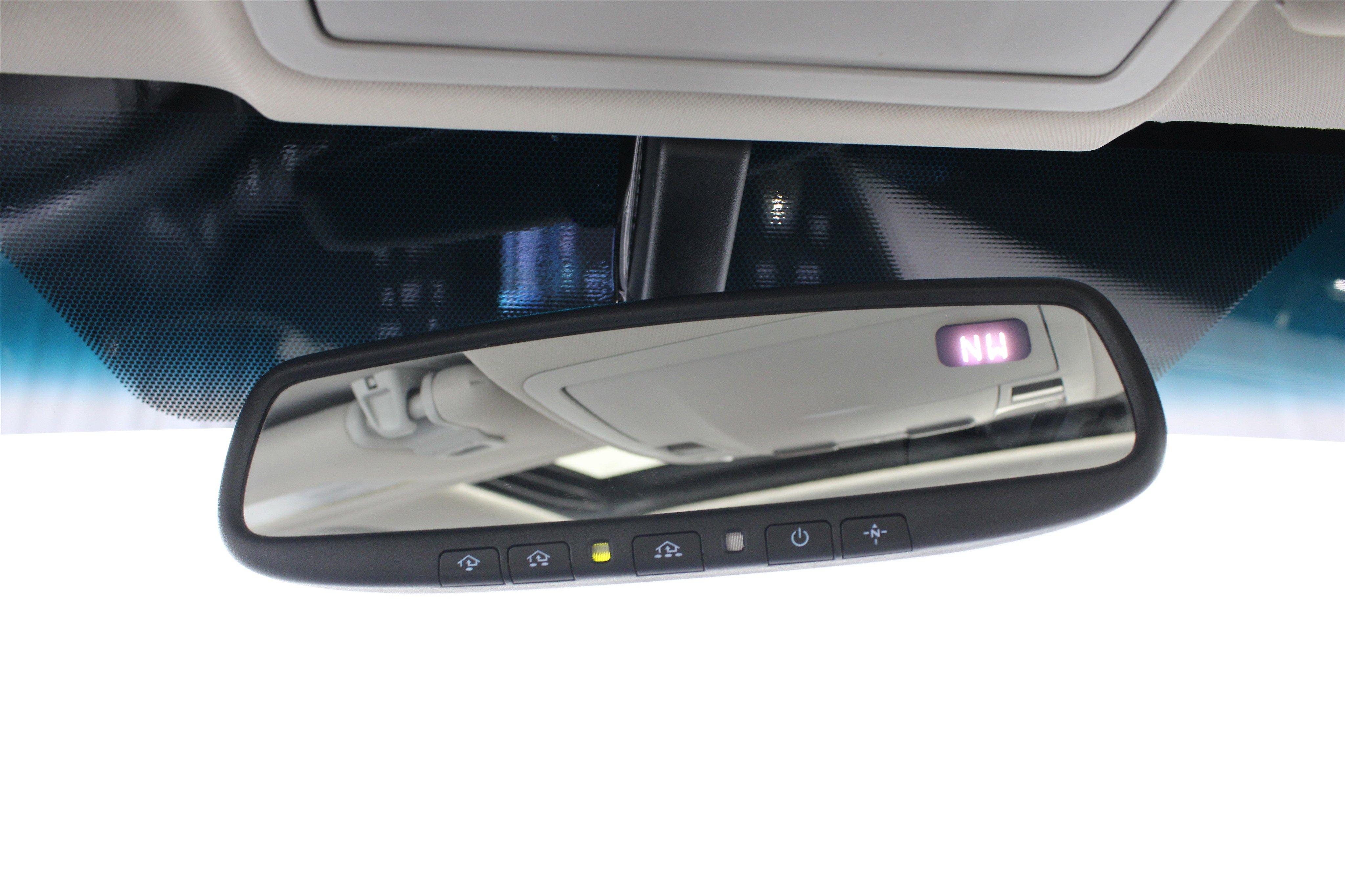 Used 2014 Toyota Avalon XLE Touring FWD image 17
