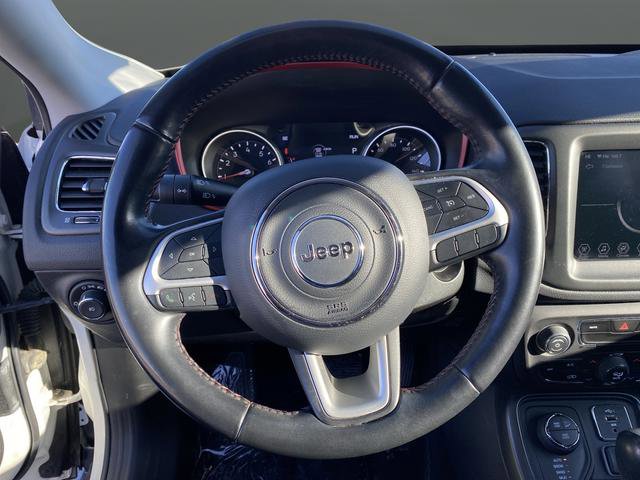 Used 2019 Jeep Compass Trailhawk image 17