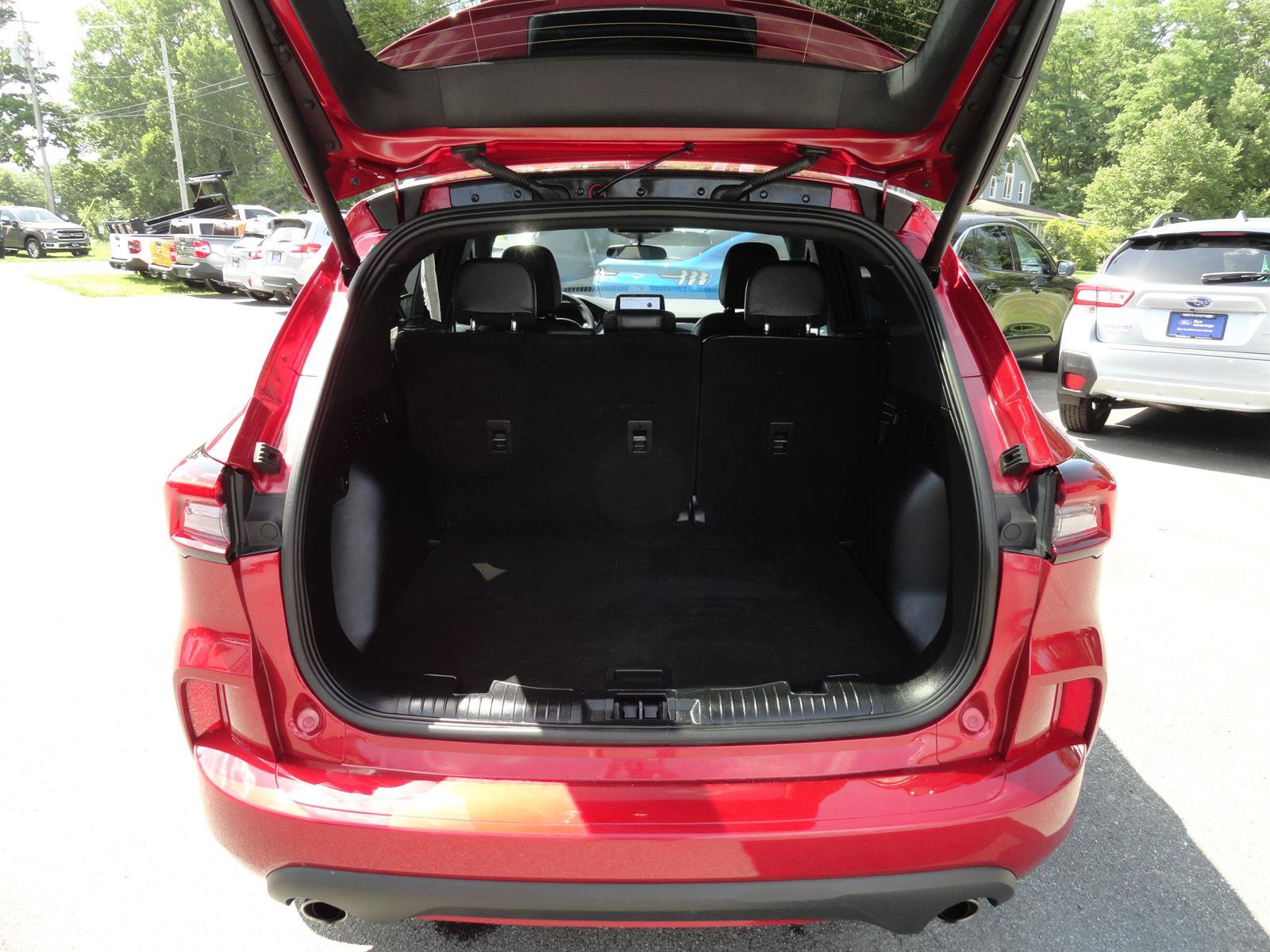 Used 2024 Ford Escape ST-Line AWD/4WD image 18