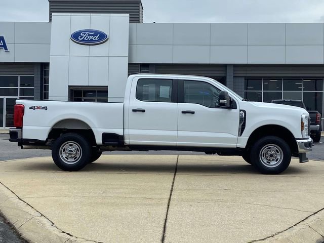 Used 2024 Ford F250 XL w/ XL Chrome Package AWD/4WD image 2
