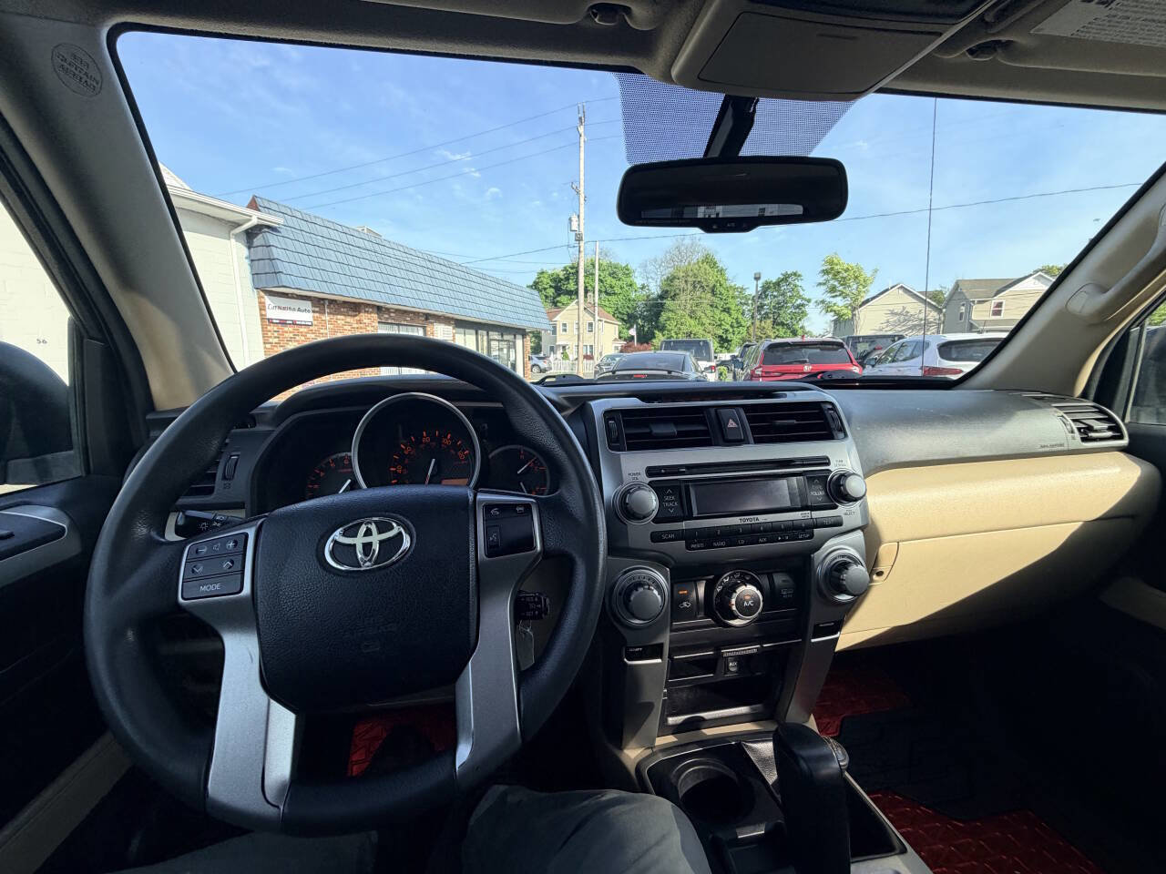 Used 2010 Toyota 4Runner Limited AWD/4WD image 3